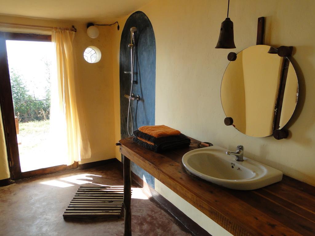 Mambo View Point Villa Ndungu Room photo