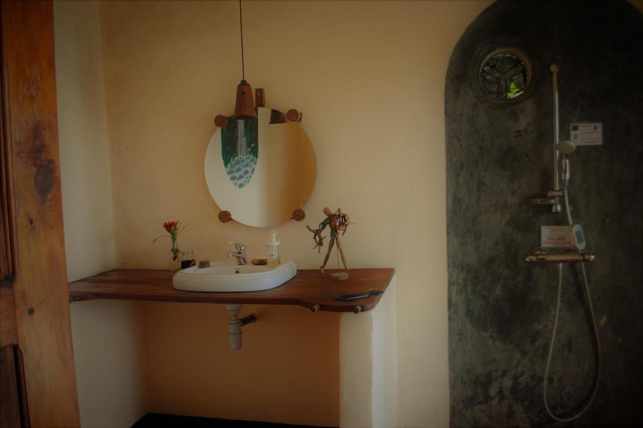 Mambo View Point Villa Ndungu Exterior photo